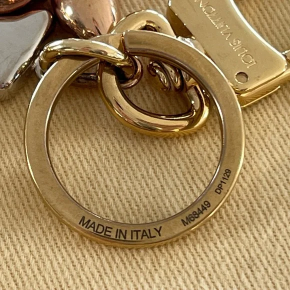 Louis Vuitton Facettes & New Wave Bag Charm Multi-Logo Key Holder Tri-Color - Picture 2 of 10
